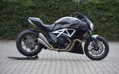 DUCATI DIAVEL CARBON – 2016