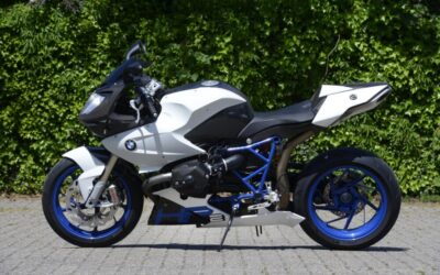 BMW  HP 2 SPORT – 2009