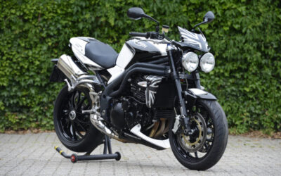 TRIUMPH  SPEED TRIPLE – 2014