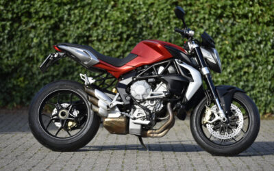 MV AGUSTA BRUTALE 800 – 2015